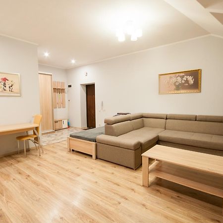 Wonderful Flat On City Center 우주고로트 외부 사진